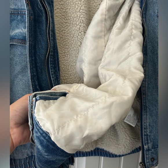 SOLD Wild Fable Sherpa-lined Oversized Denim Bomber Jacket Size Large - Picture 10 of 10